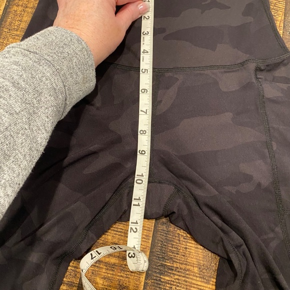 Member's Mark Ladies Zen L Zip Jacket Camo /M High Rise Ankle Legging Set - Picture 13 of 16